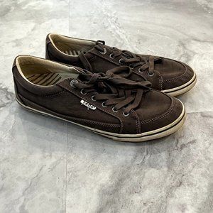 Taos Womens Moc Star Stainless Steel Gray Fashion Sneaker Size‎ 9.5